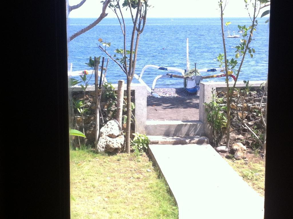 Amed Sari Beach Guesthouse المظهر الخارجي الصورة
