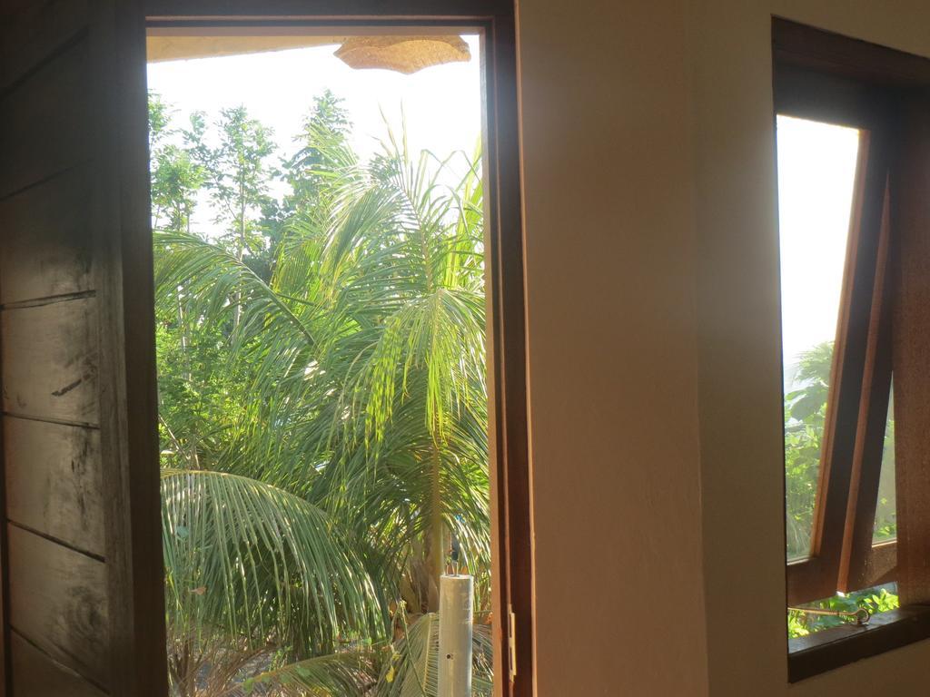 Amed Sari Beach Guesthouse الغرفة الصورة