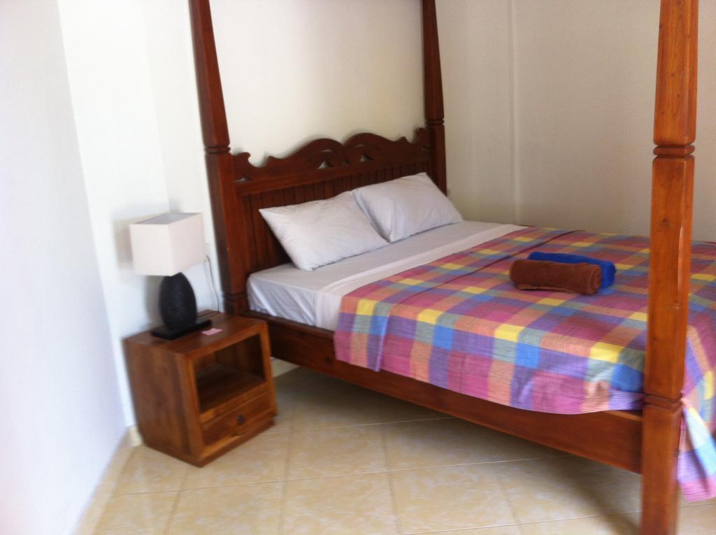Amed Sari Beach Guesthouse الغرفة الصورة