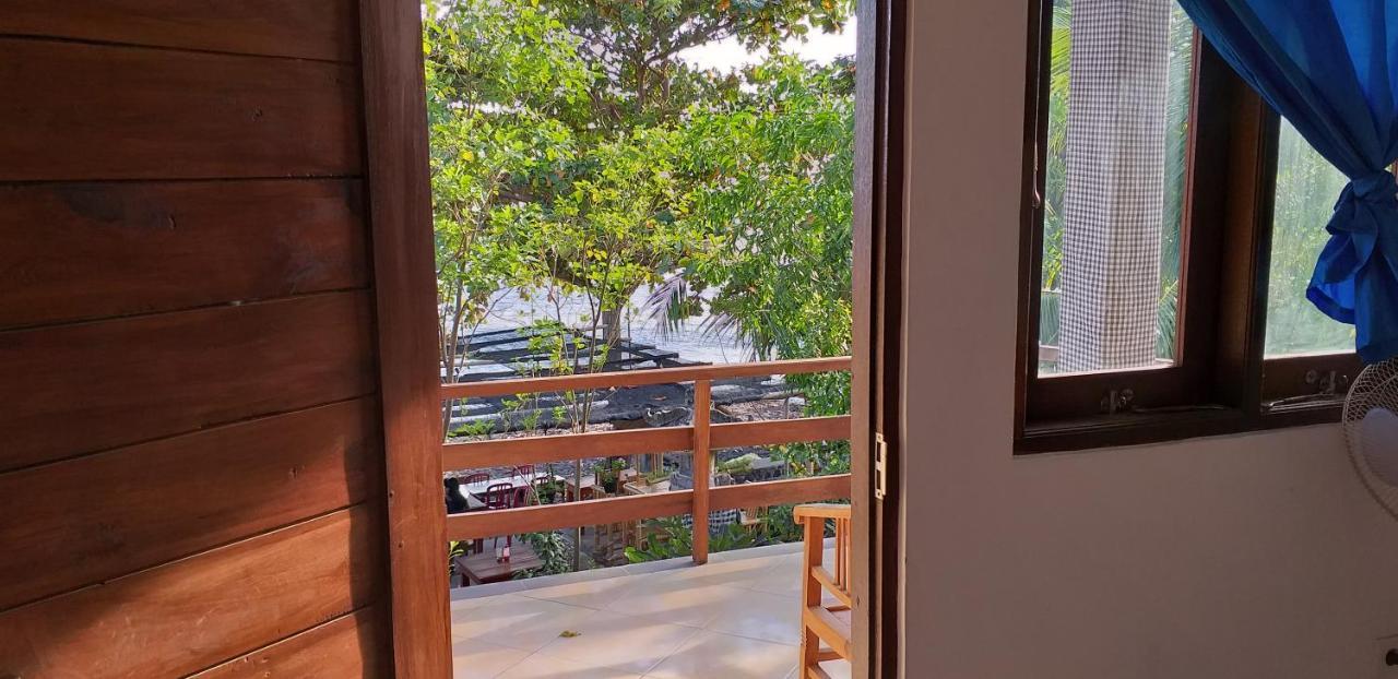 Amed Sari Beach Guesthouse المظهر الخارجي الصورة